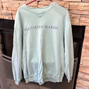 Women’s Southern Marsh sweatshirt size Large
